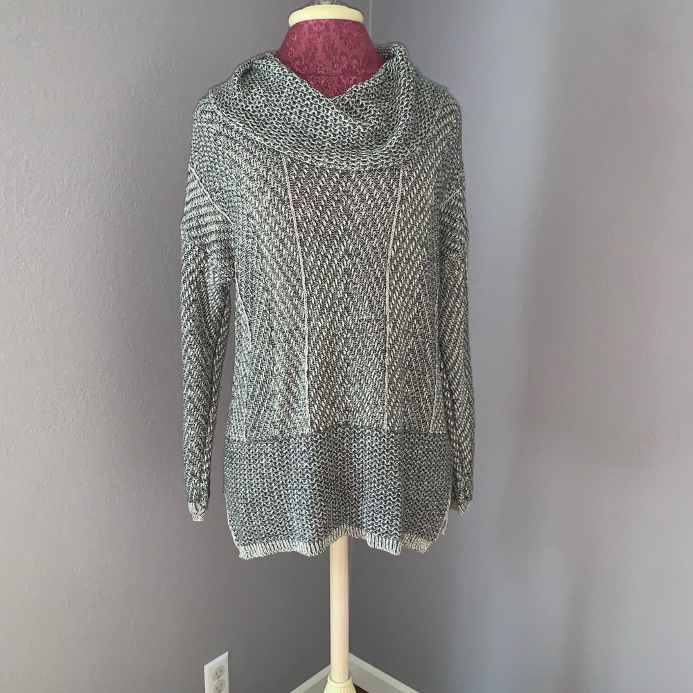 4 FOR $5 Eight Eight Eight cowl neck sweater